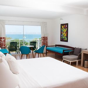 Ocean View 1 King Bed